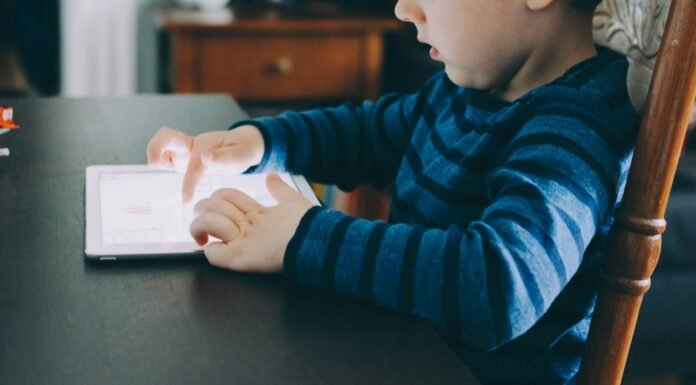 Children’s Addiction to Gadgets: What to Do? Children's Addiction to Gadgets: What to Do?